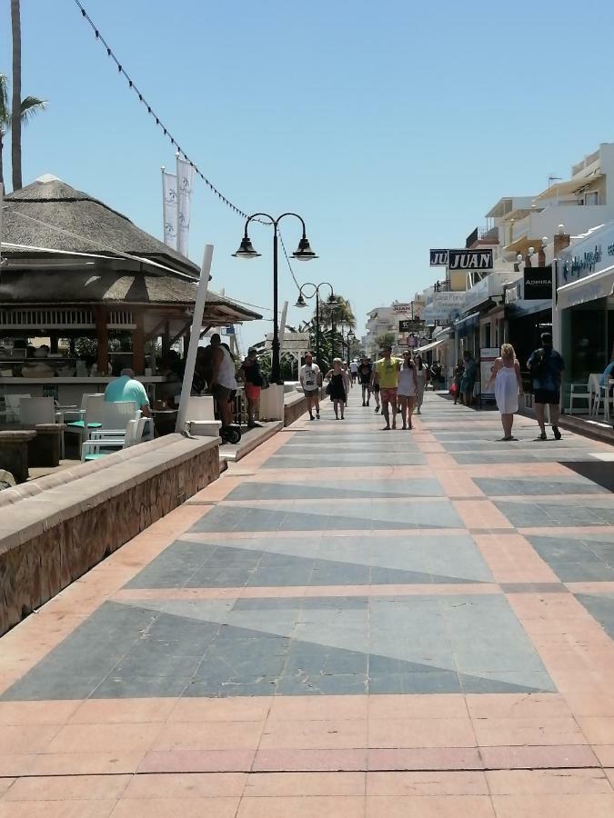 Apartamento Carihuela Playa Apartment Torremolinos Cameră foto